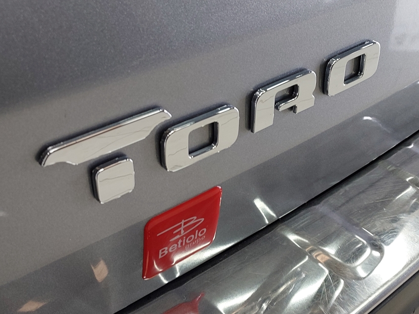 fiat toro 2.0 16v turbo diesel ranch 4wd at9 4p automatico 202224