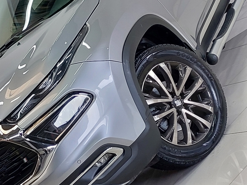 fiat toro 2.0 16v turbo diesel ranch 4wd at9 4p automatico 202227