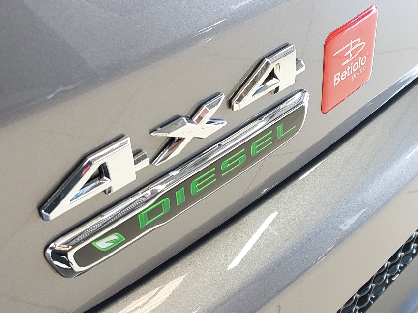 jeep compass 2.0 16v diesel longitude 4x4 automatico 4p 201721