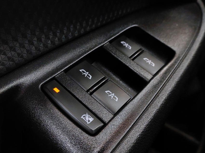 chevrolet onix 1.0 flex manual 4p 202516