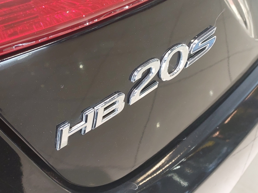 hyundai hb20s 1.6 comfort plus 16v flex 4p manual 201418