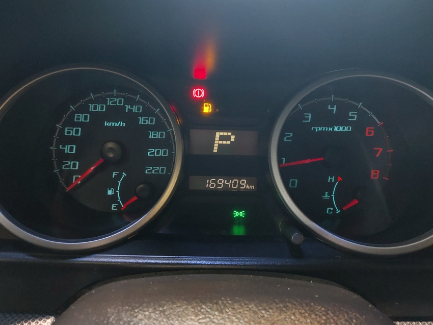 mitsubishi pajero tr4 2.0 4x2 16v 140cv flex 4p automatico 201314