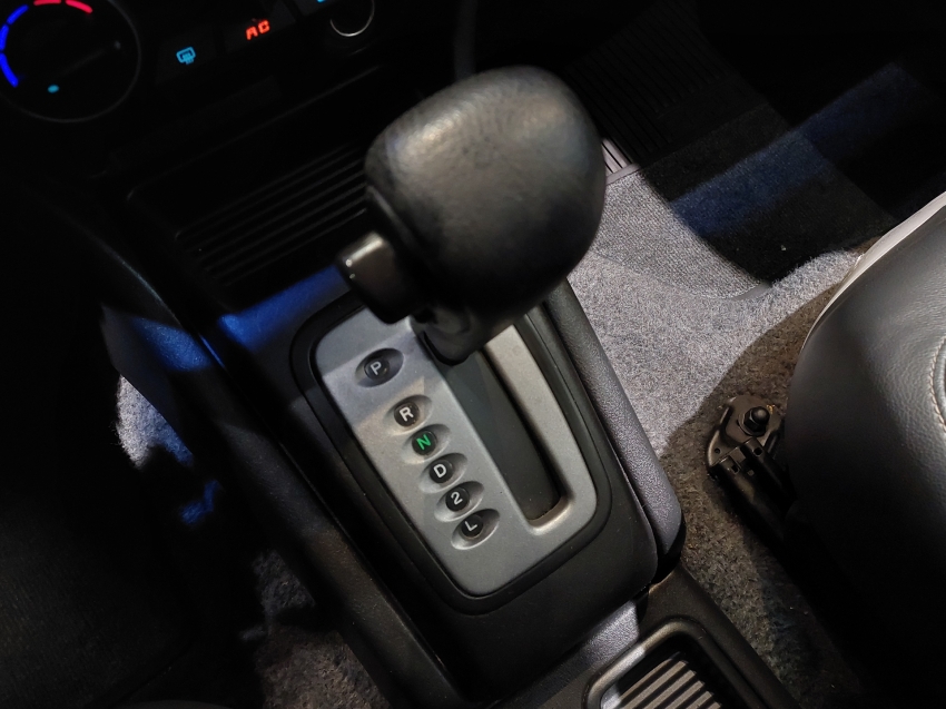 mitsubishi pajero tr4 2.0 4x2 16v 140cv flex 4p automatico 201311