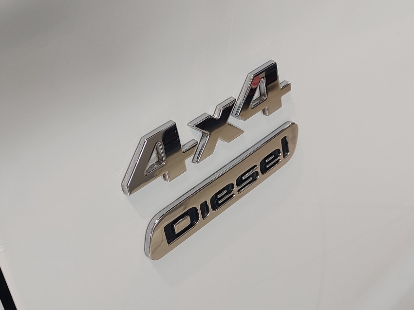 fiat toro 2.0 16v turbo diesel volcano 4wd at9 4p automatico 201823