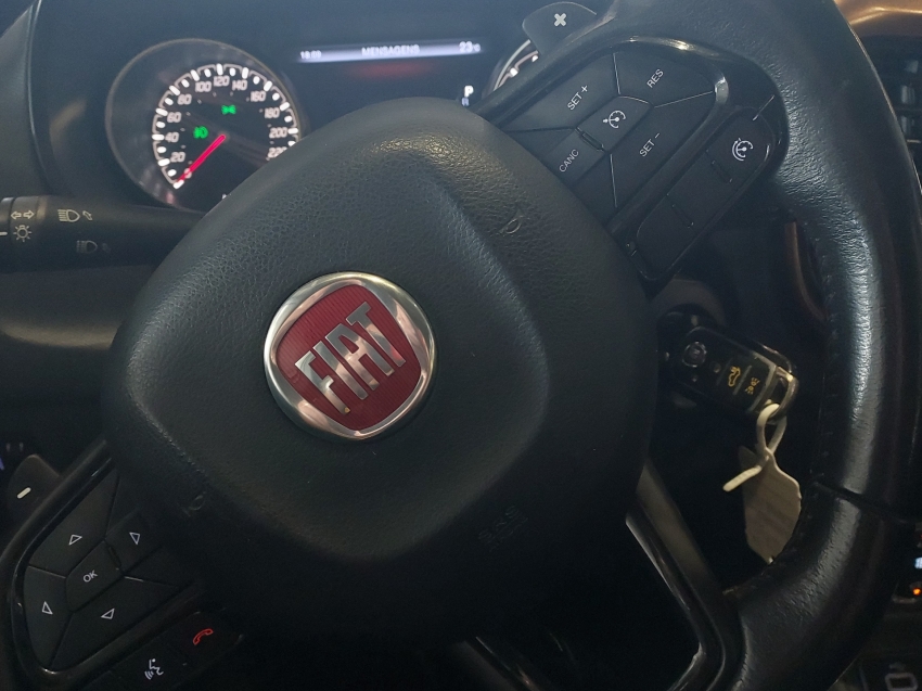 fiat toro 2.0 16v turbo diesel volcano 4wd at9 4p automatico 201816