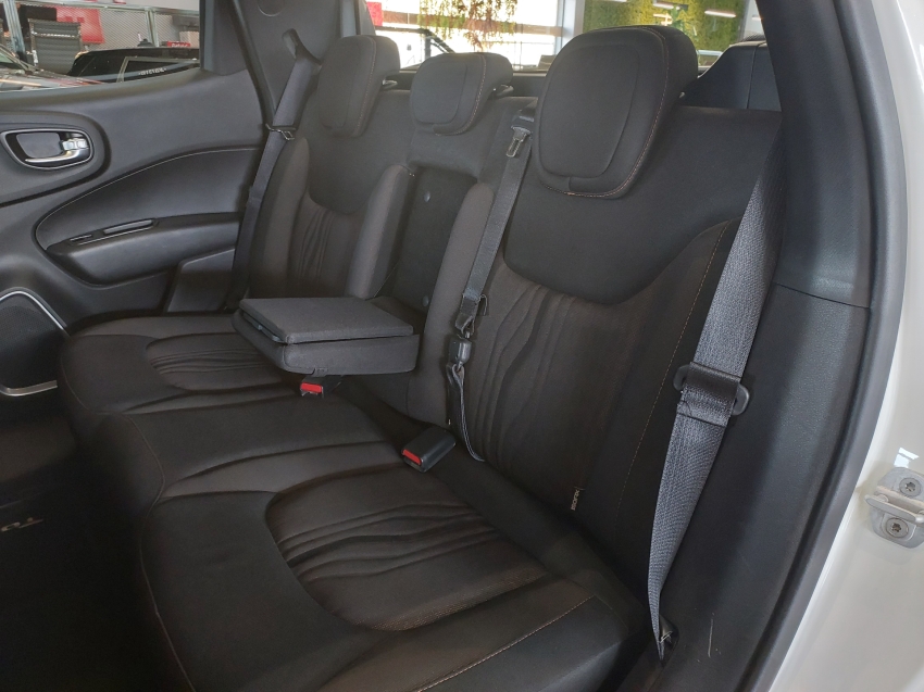 fiat toro 2.0 16v turbo diesel volcano 4wd at9 4p automatico 201810