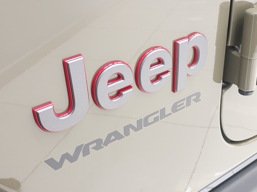 jeep wrangler 2.0 turbo gasolina rubicon 4p 4x4 at8 automatico 202524