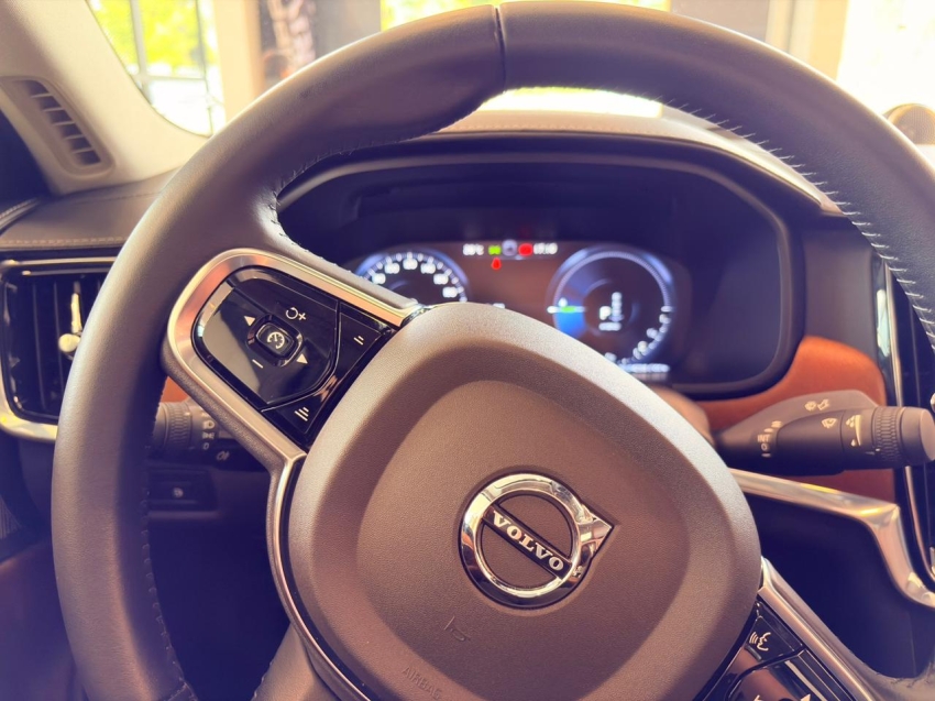 volvo s90 2.0 t8 hybrid inscription awd geartronic hibrido 4p automatico 202013