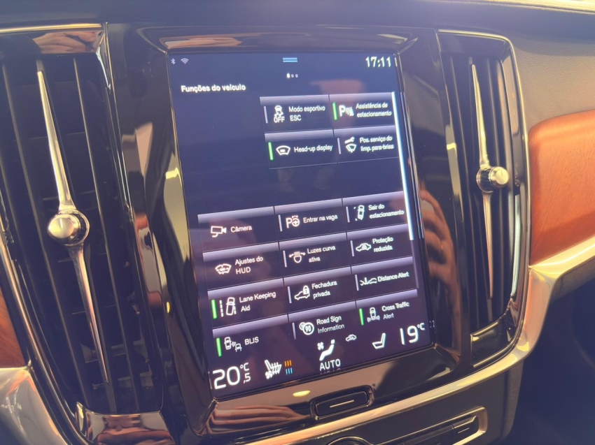 volvo s90 2.0 t8 hybrid inscription awd geartronic hibrido 4p automatico 202010