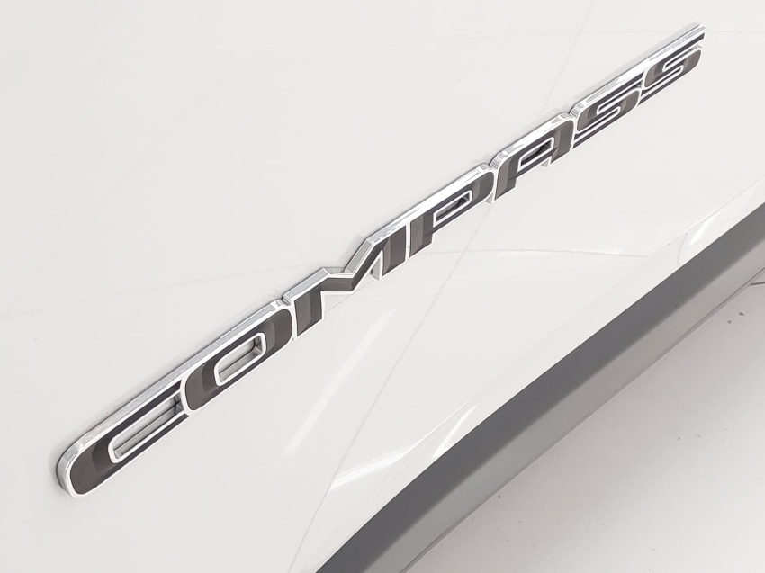 jeep compass 1.3 t270 turbo flex longitude at6 4p automatico 202421