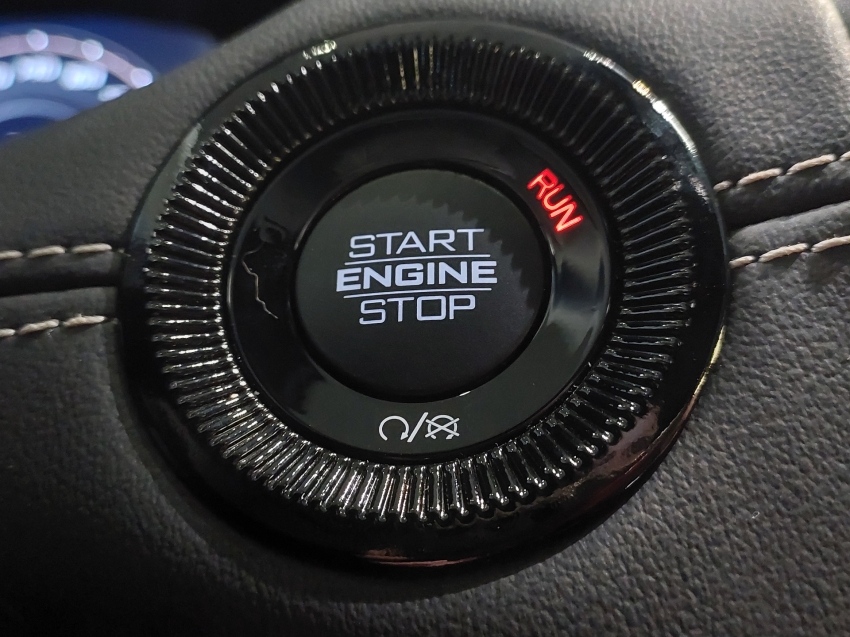 jeep compass 2.0 hurricane 4 turbo gasolina blackhawk at9 4p automatico 202519