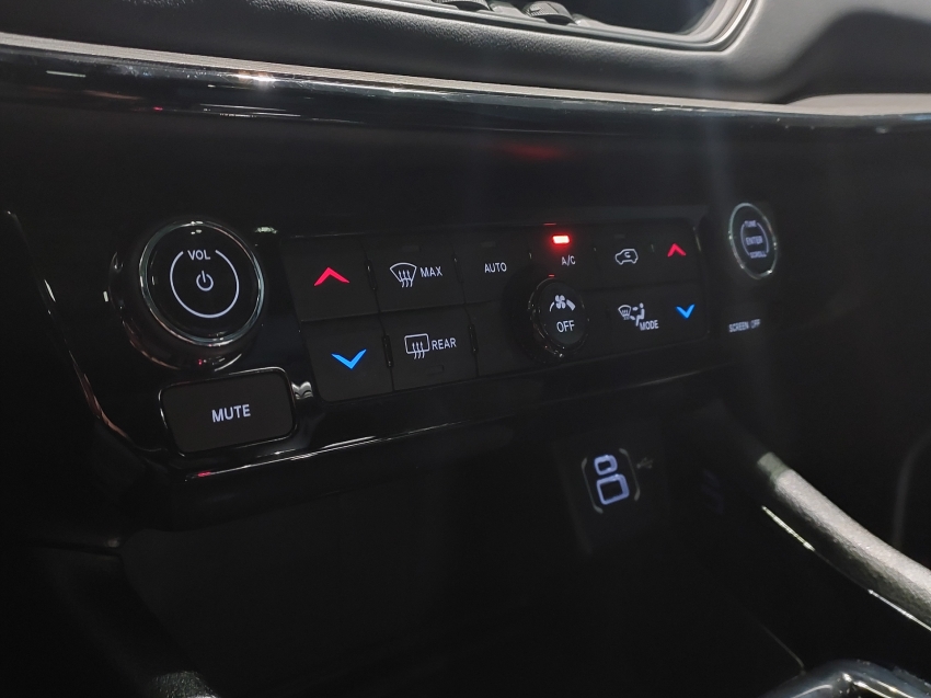 jeep compass 2.0 hurricane 4 turbo gasolina blackhawk at9 4p automatico 202513