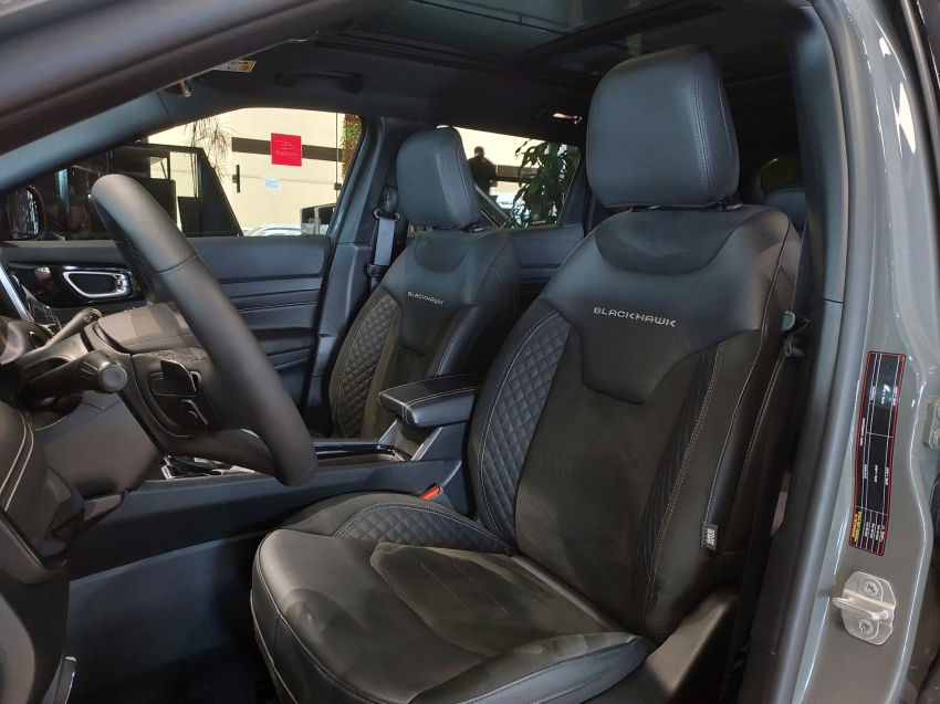 jeep compass 2.0 hurricane 4 turbo gasolina blackhawk at9 4p automatico 20258