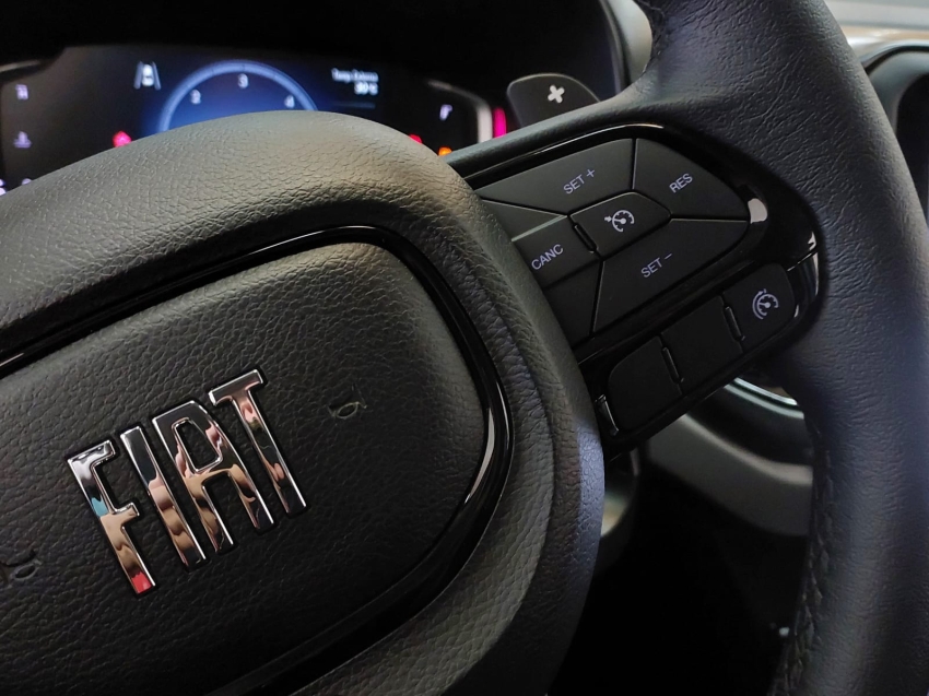 fiat toro 2.0 16v turbo diesel volcano 4wd at9 4p automatico 202418