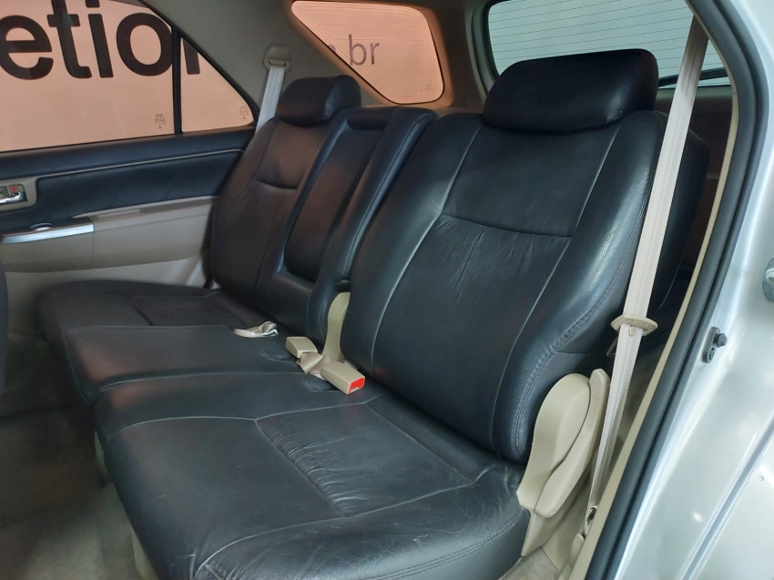 toyota hilux sw4 2.7 sr 4x2 16v flex 4p automatico 20149