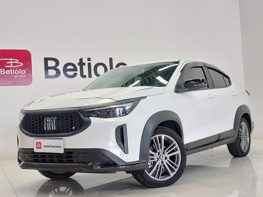 fiat fastback 1.0 turbo 200 flex cvt 4p automatico 2024