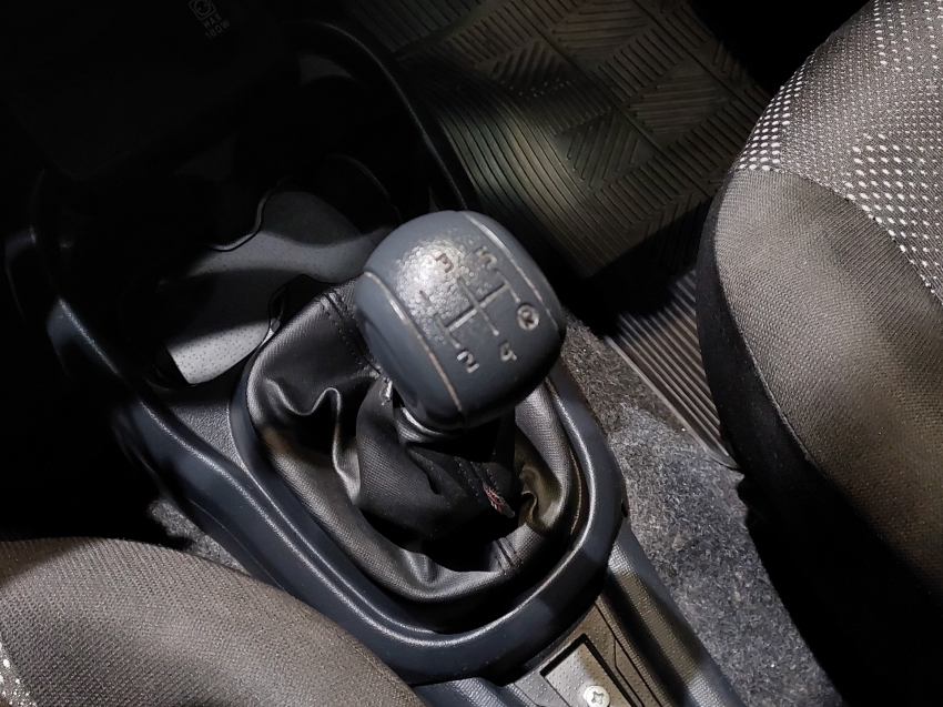 fiat mobi 1.0 evo flex like. manual 4p 202210