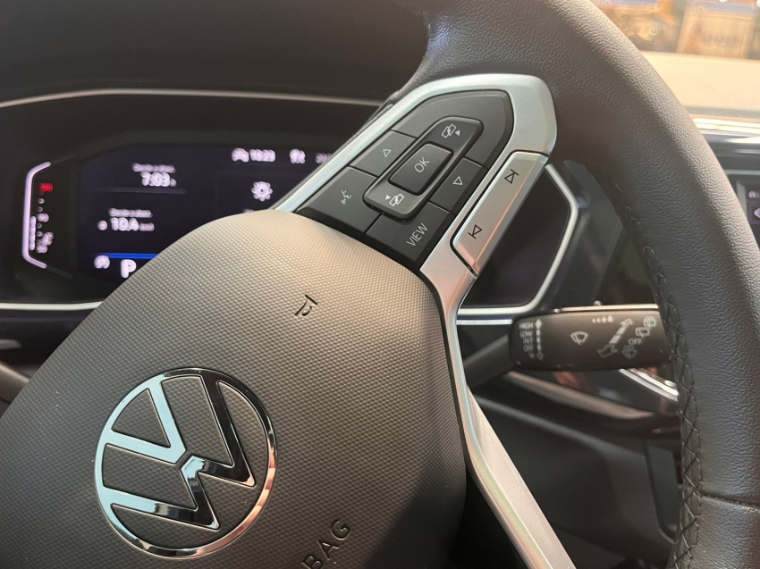 volkswagen t-cross 1.0 200 tsi total flex comfortline automatico 4p 202317