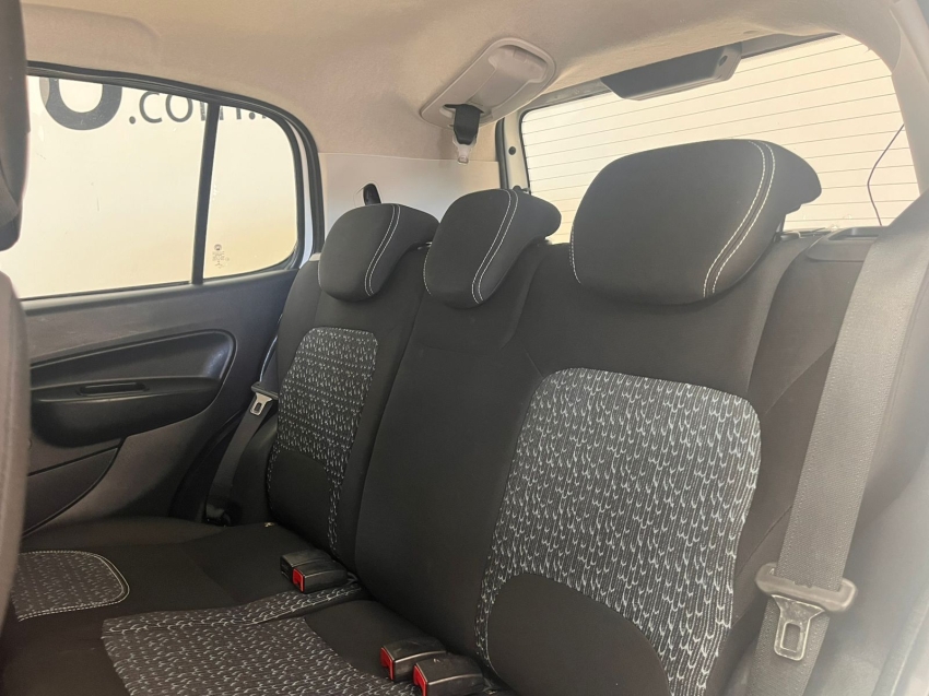 fiat uno 1.0 firefly flex drive manual 4p 202110