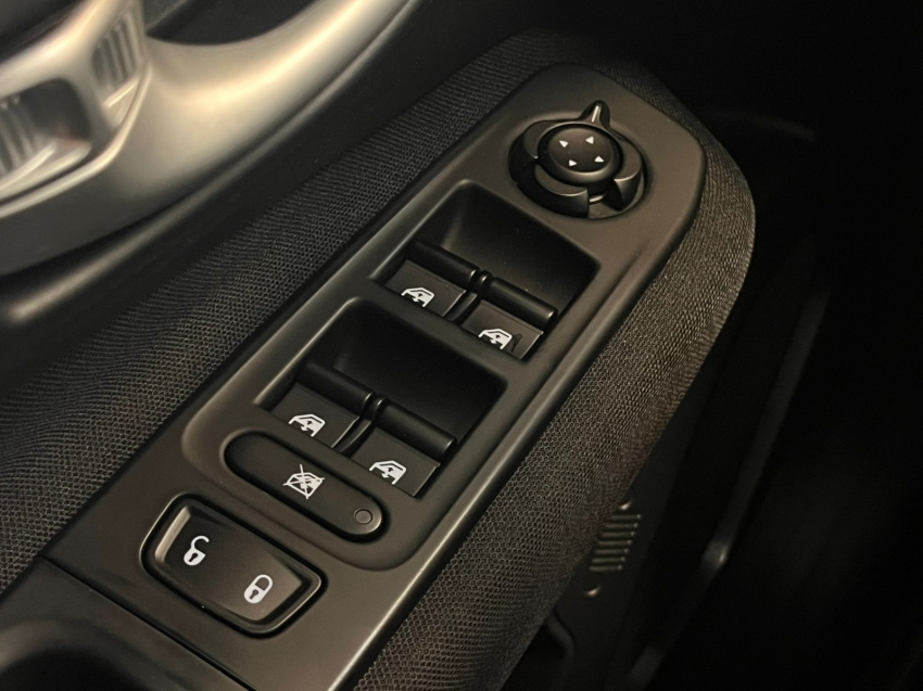 jeep renegade 1.3 t270 turbo flex sport at6 4p automatico 202315