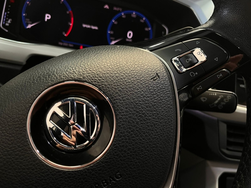 volkswagen t-cross 1.4 250 tsi total flex highline automatico 4p 202018