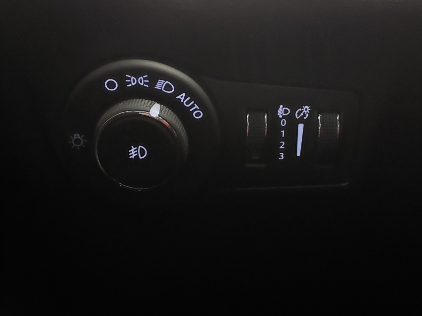 jeep commander 2.0 hurricane 4 turbo gasolina blackhawk at9 4p automatico 202519