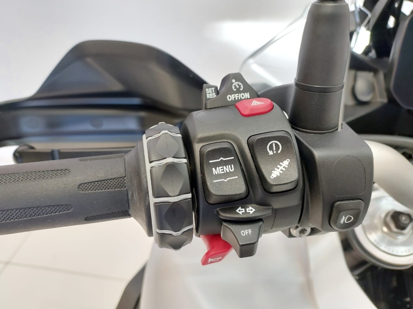 bmw f 900 gs adventure plus gasolina manual 202512