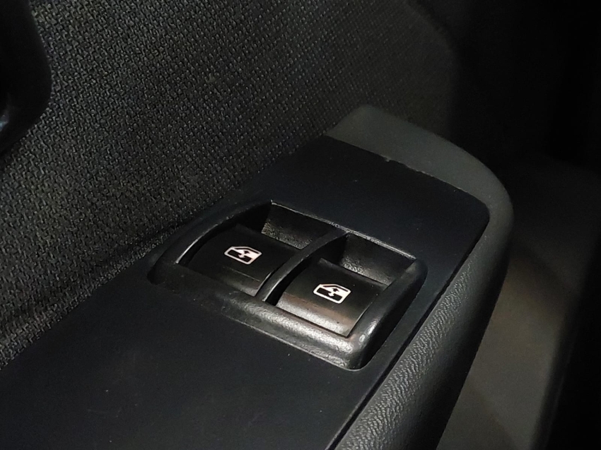 fiat strada 1.4 mpi working cd 8v flex 3p manual 4p 201512