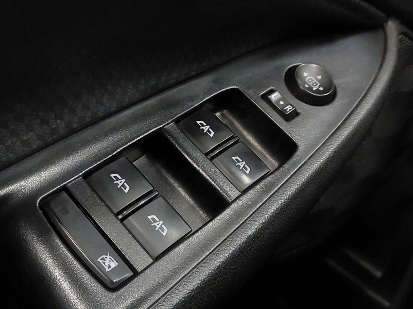 chevrolet onix 1.0 flex plus lt manual 4p 202418