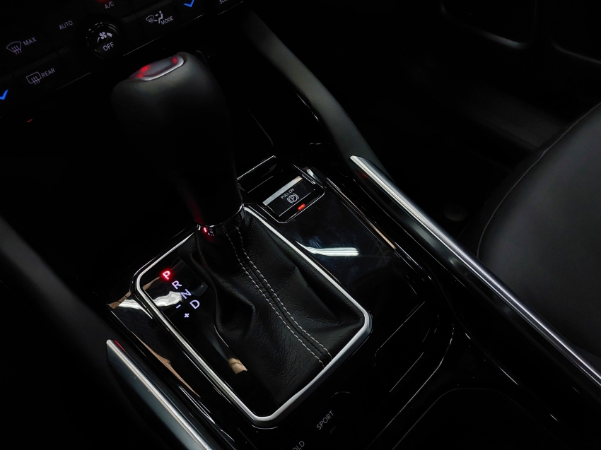 jeep commander 1.3 t270 turbo flex longitude at6 4p automatico 202517