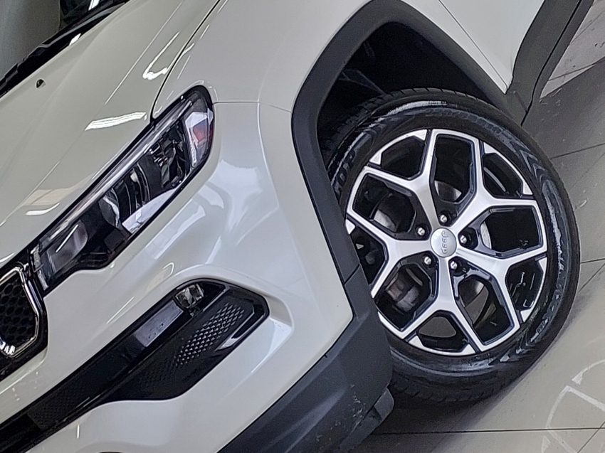 jeep compass 1.3 t270 turbo flex longitude at6 4p automatico 202521