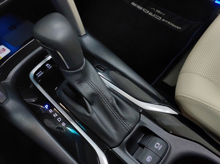 toyota corolla cross 1.8 vvt-i hybrid flex xrx cvt hibrido 4p automatico 202514