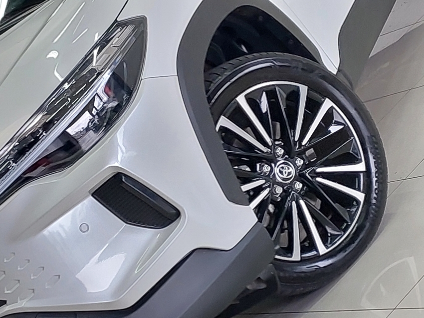 toyota corolla cross 1.8 vvt-i hybrid flex xrx cvt hibrido 4p automatico 202525