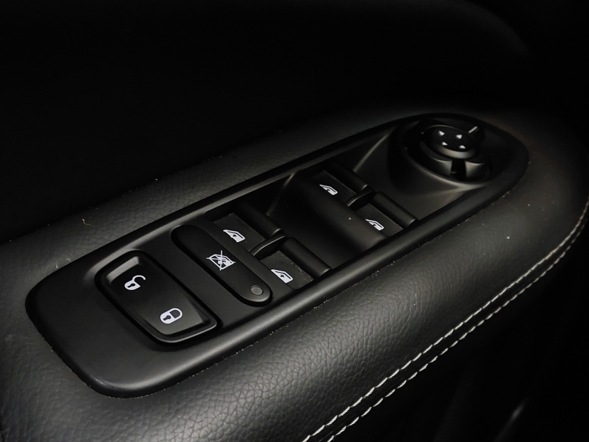 fiat toro 1.3 turbo 270 flex freedom at6 4p automatico 202518