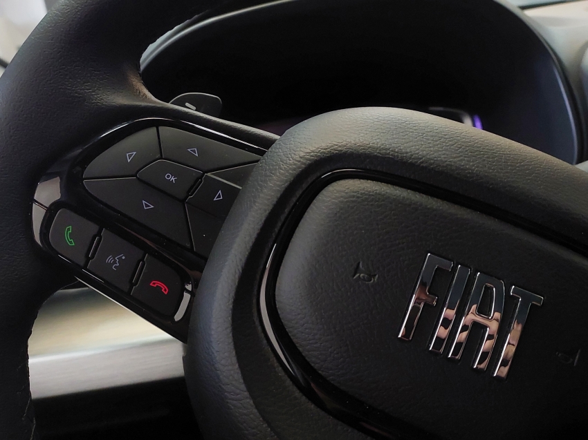 fiat toro 1.3 turbo 270 flex freedom at6 4p automatico 202516