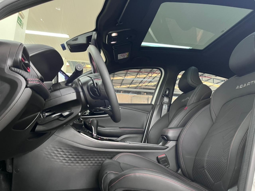 fiat fastback 1.3 turbo 270 flex abarth at6 4p automatico 20265