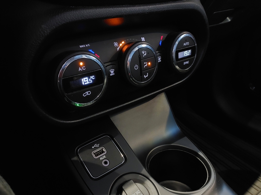 fiat toro 1.8 16v evo flex freedom at6 4p automatico 201910