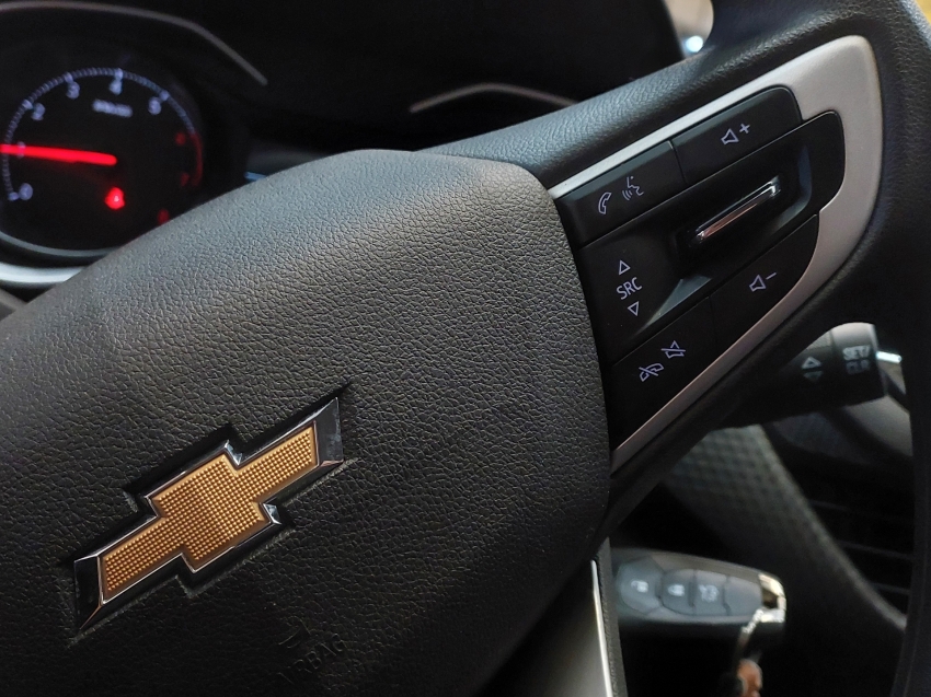 chevrolet onix 1.0 turbo flex lt manual 4p 202315