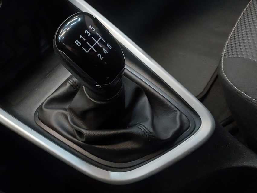 chevrolet onix 1.0 turbo flex lt manual 4p 202313