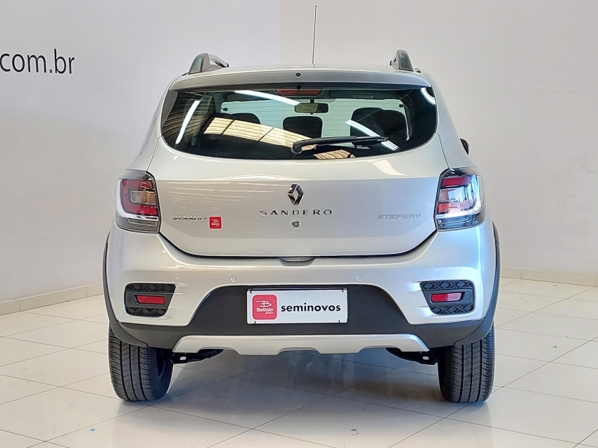 renault sandero 1.6 16v sce flex stepway dynamique easy-r 4p semiautomatico 20195