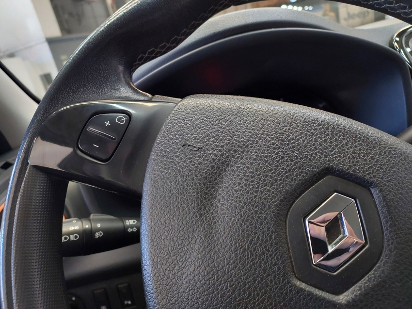 renault sandero 1.6 16v sce flex stepway dynamique easy-r 4p semiautomatico 201916