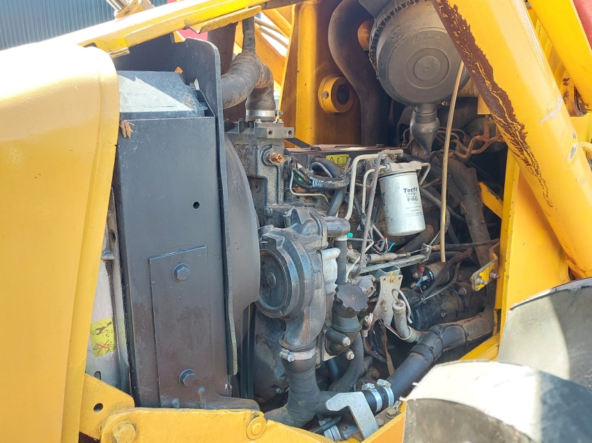 jcb retroescavadeira 214 s diesel automatico 202116