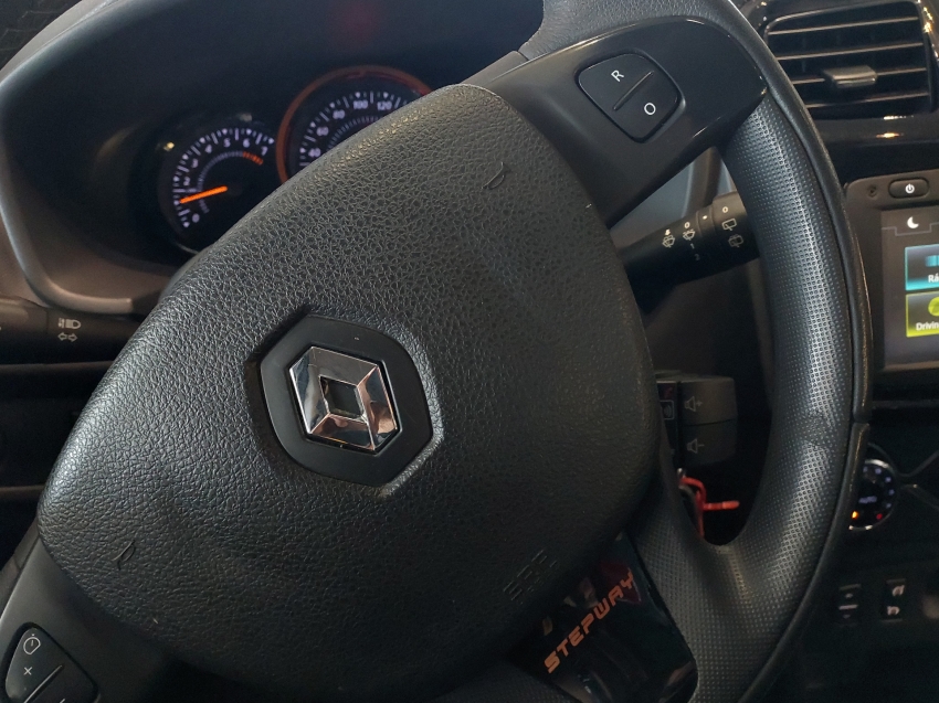 renault sandero 1.6 stepway rip curl 8v flex 4p automatizado semiautomatico 201615