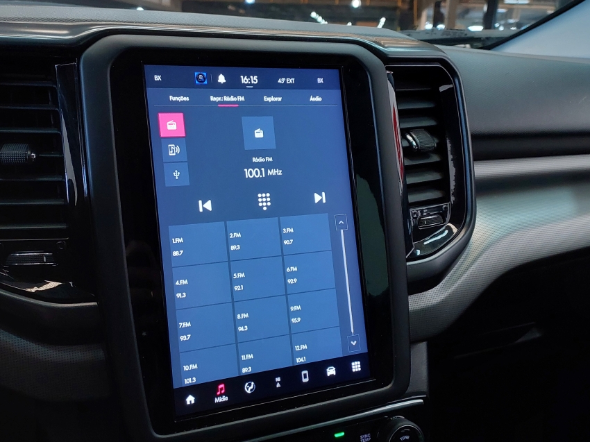 fiat toro 2.0 16v turbo diesel volcano 4wd at9 4p automatico 202213