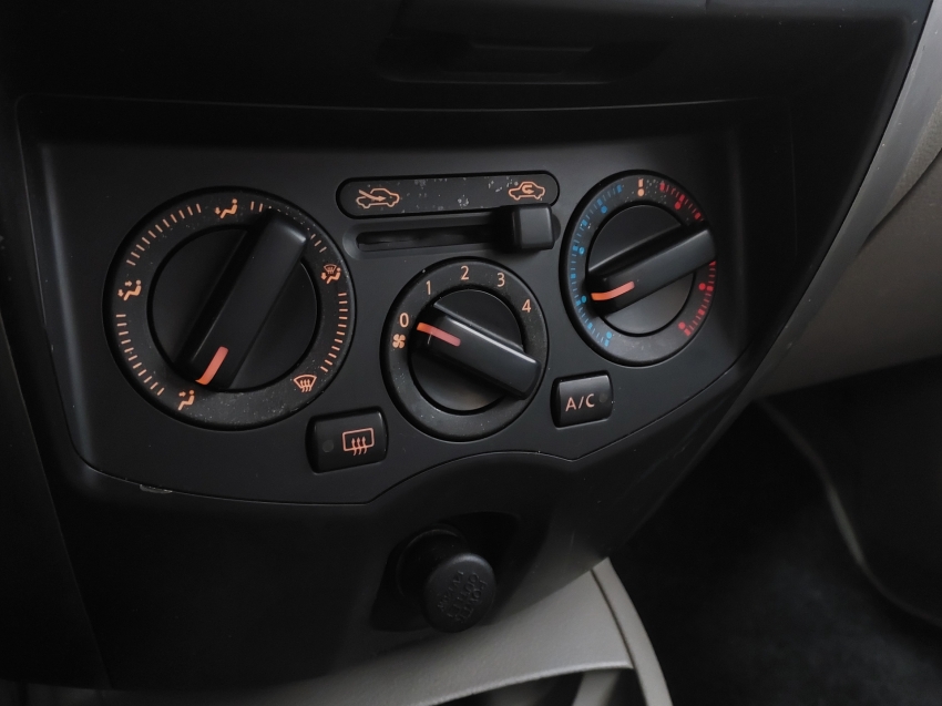 nissan livina 1.6 sl 16v flex 4p manual 201012