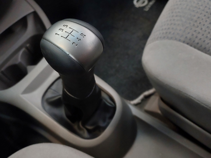 nissan livina 1.6 sl 16v flex 4p manual 201014