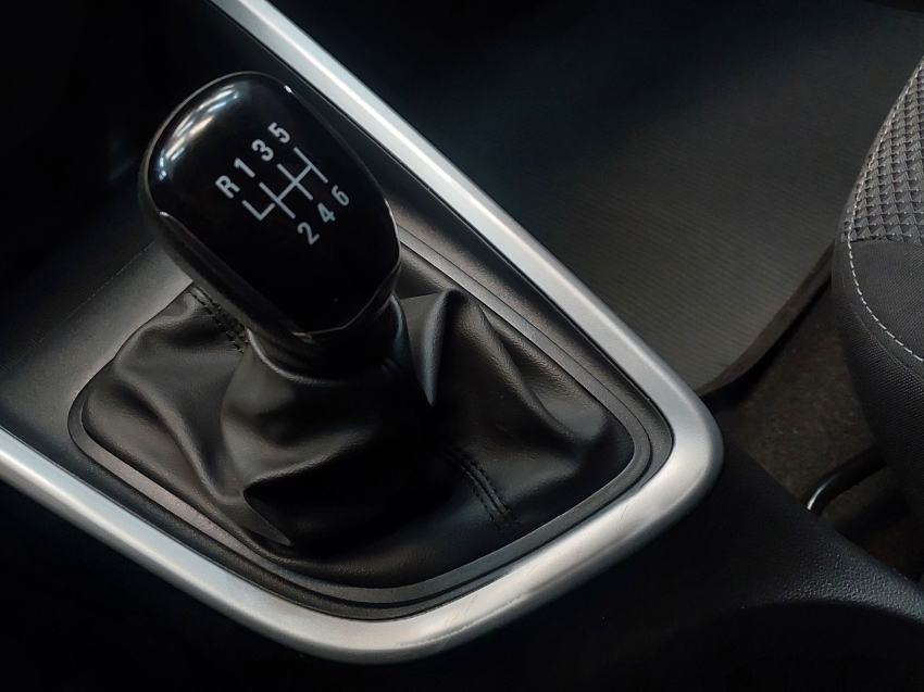 chevrolet onix 1.0 turbo flex lt manual 4p 202313