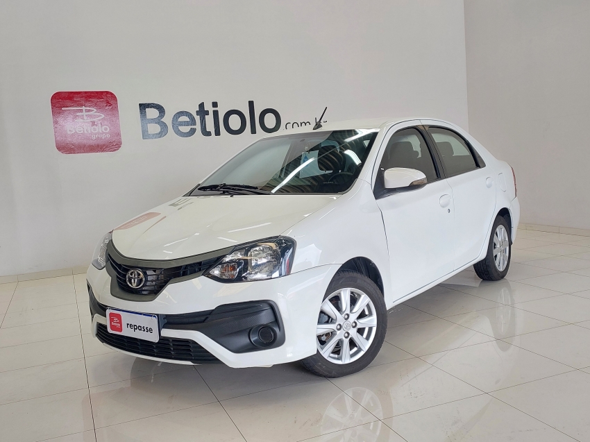 toyota etios 1.5 x plus sedan 16v flex 4p automatico 202021