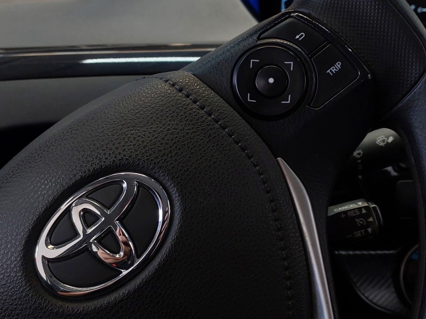 toyota etios 1.5 x plus sedan 16v flex 4p automatico 202017