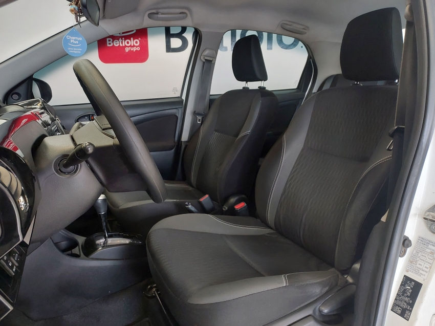 toyota etios 1.5 x plus sedan 16v flex 4p automatico 202010